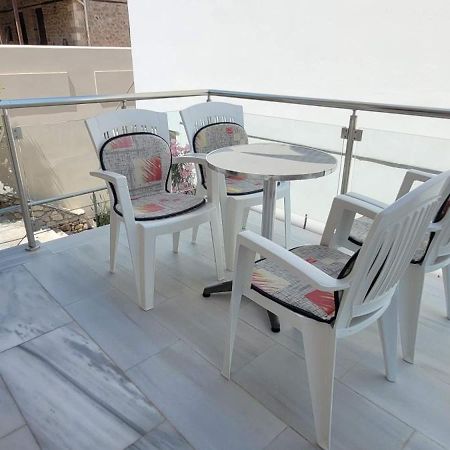 Family Apartment デルヴェニ エクステリア 写真